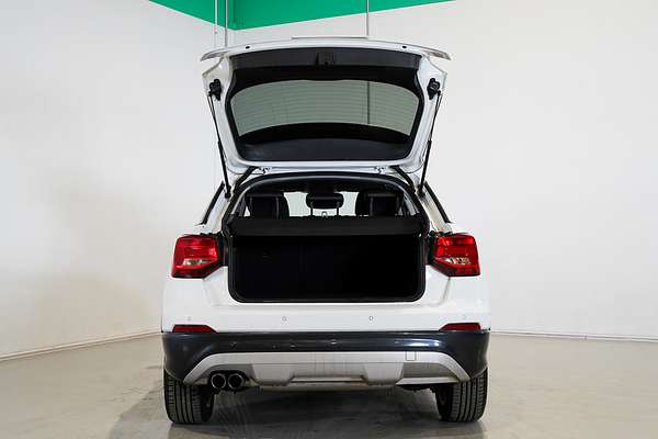 2016 Audi Q2 design GA