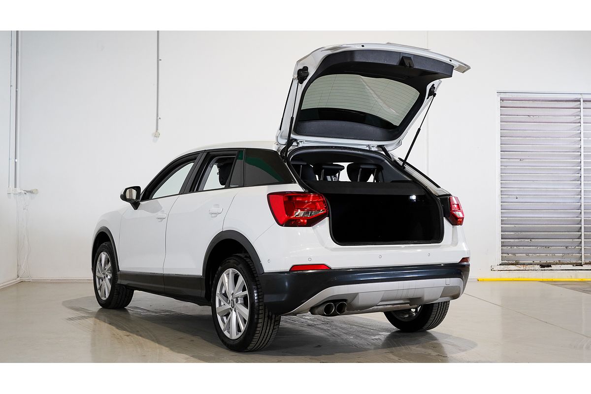 2016 Audi Q2 design GA