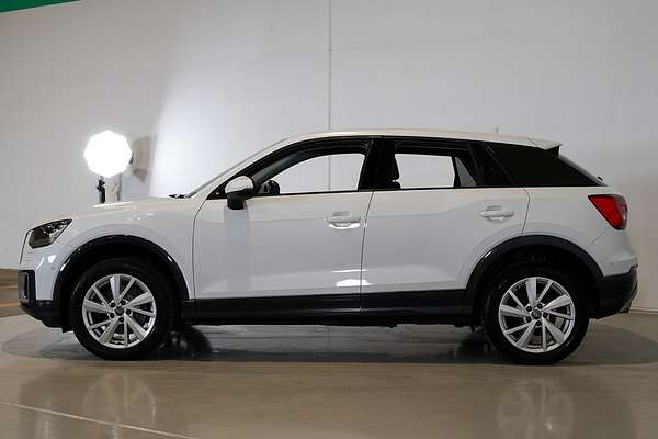 2016 Audi Q2 design GA