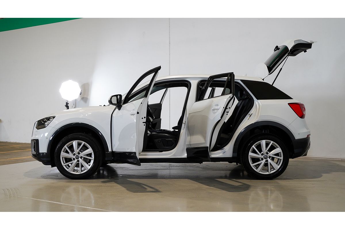 2016 Audi Q2 design GA