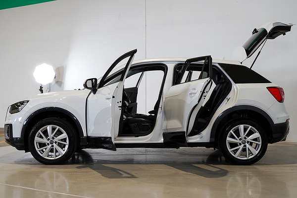 2016 Audi Q2 design GA