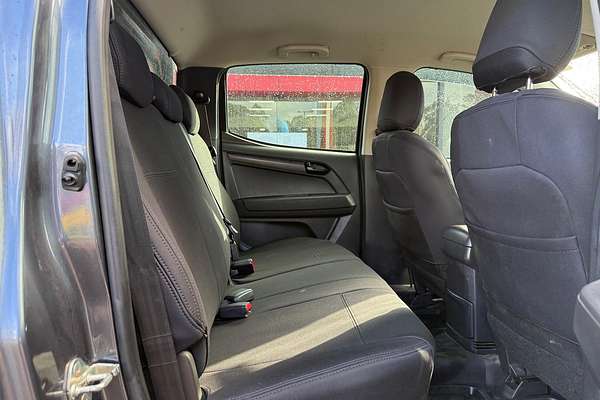 2016 Isuzu D-MAX SX 4X4
