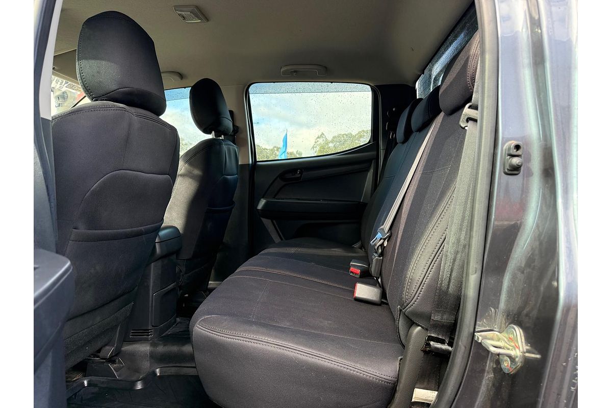 2016 Isuzu D-MAX SX 4X4