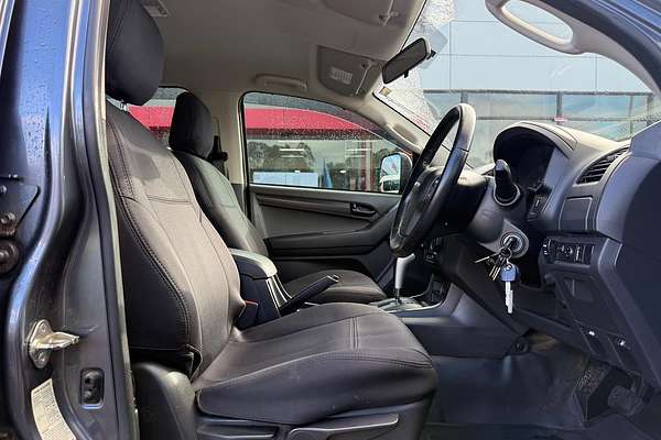 2016 Isuzu D-MAX SX 4X4