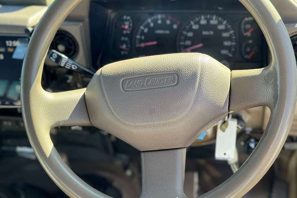 1999 Toyota Landcruiser Troopcarrier HZJ78R