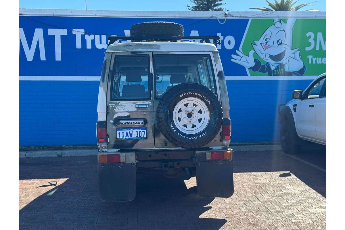 1999 Toyota Landcruiser Troopcarrier HZJ78R