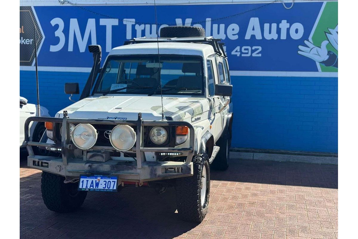 1999 Toyota Landcruiser Troopcarrier HZJ78R