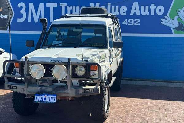 1999 Toyota Landcruiser Troopcarrier HZJ78R