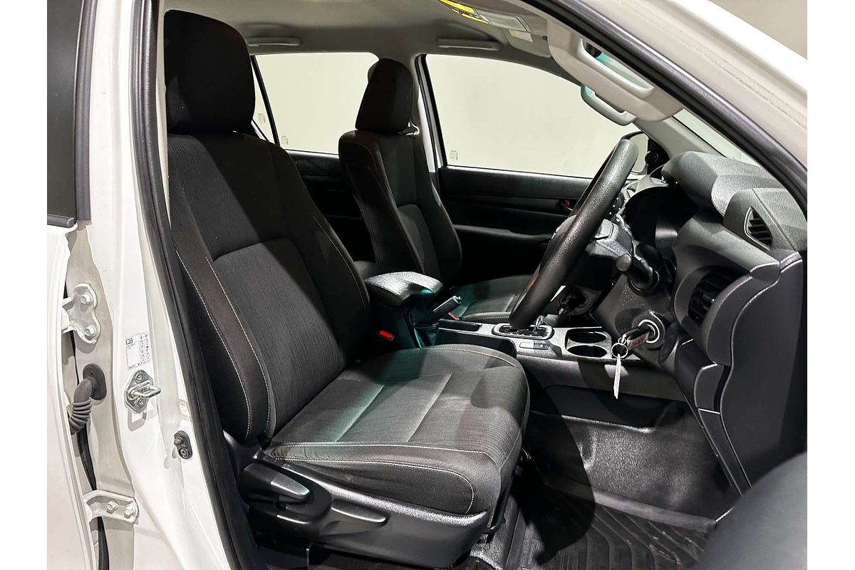 2022 Toyota Hilux SR GUN126R 4X4