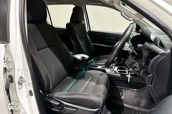 2022 Toyota Hilux SR GUN126R 4X4