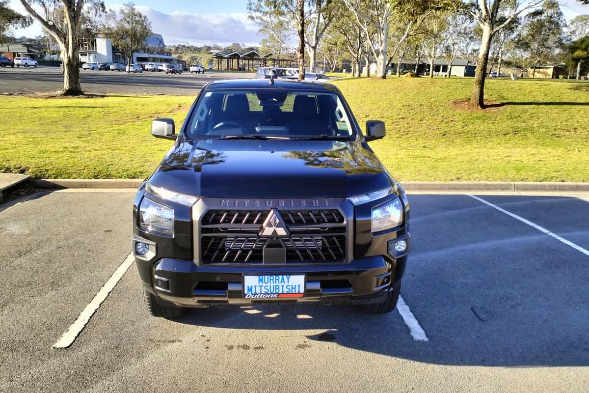 2025 Mitsubishi Triton GLX-R MV 4X4