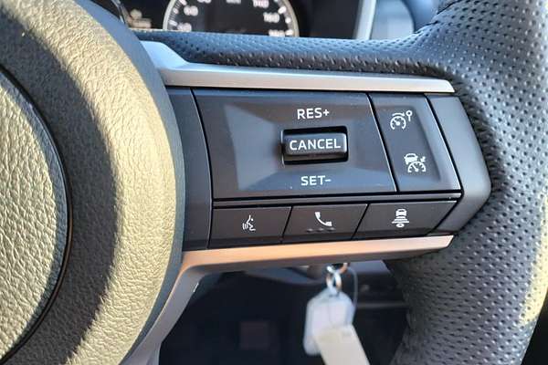2025 Mitsubishi Triton GLX-R MV 4X4
