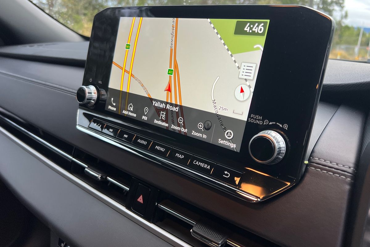 2023 Mitsubishi Outlander LS Black Edition ZM