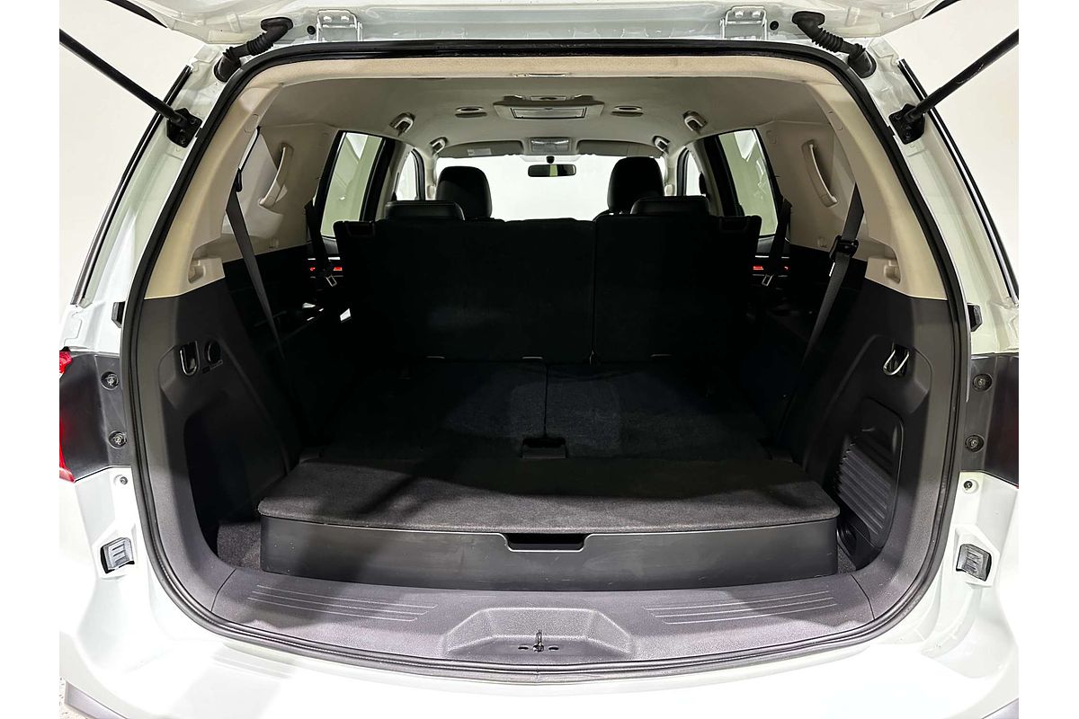 2020 Isuzu MU-X LS-T