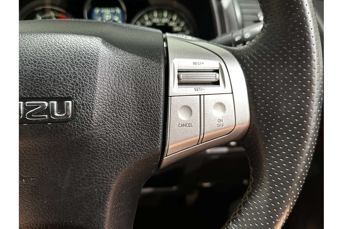 2020 Isuzu MU-X LS-T