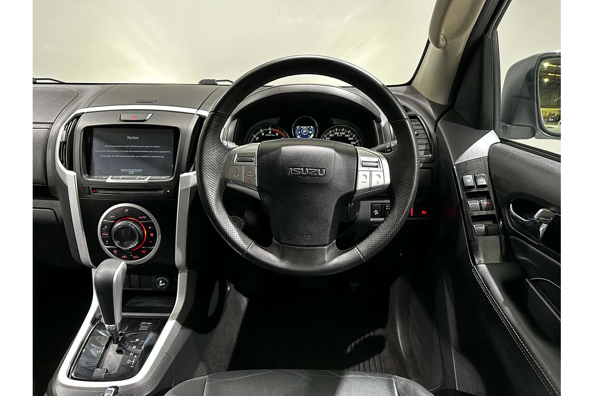 2020 Isuzu MU-X LS-T