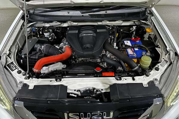 2020 Isuzu MU-X LS-T