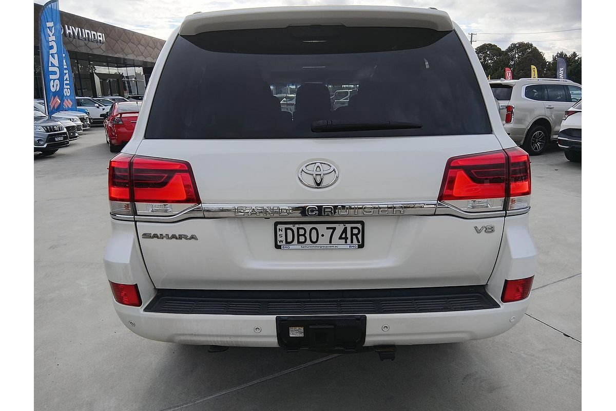 2015 Toyota Landcruiser Sahara VDJ200R