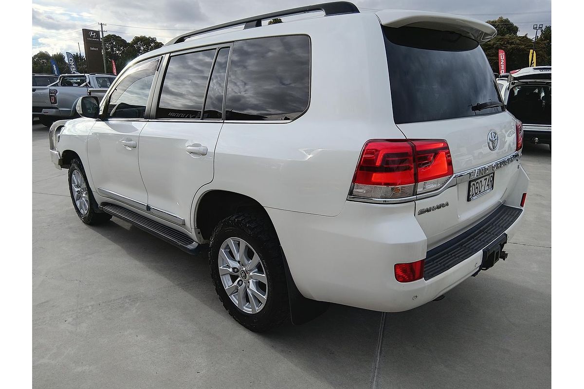 2015 Toyota Landcruiser Sahara VDJ200R