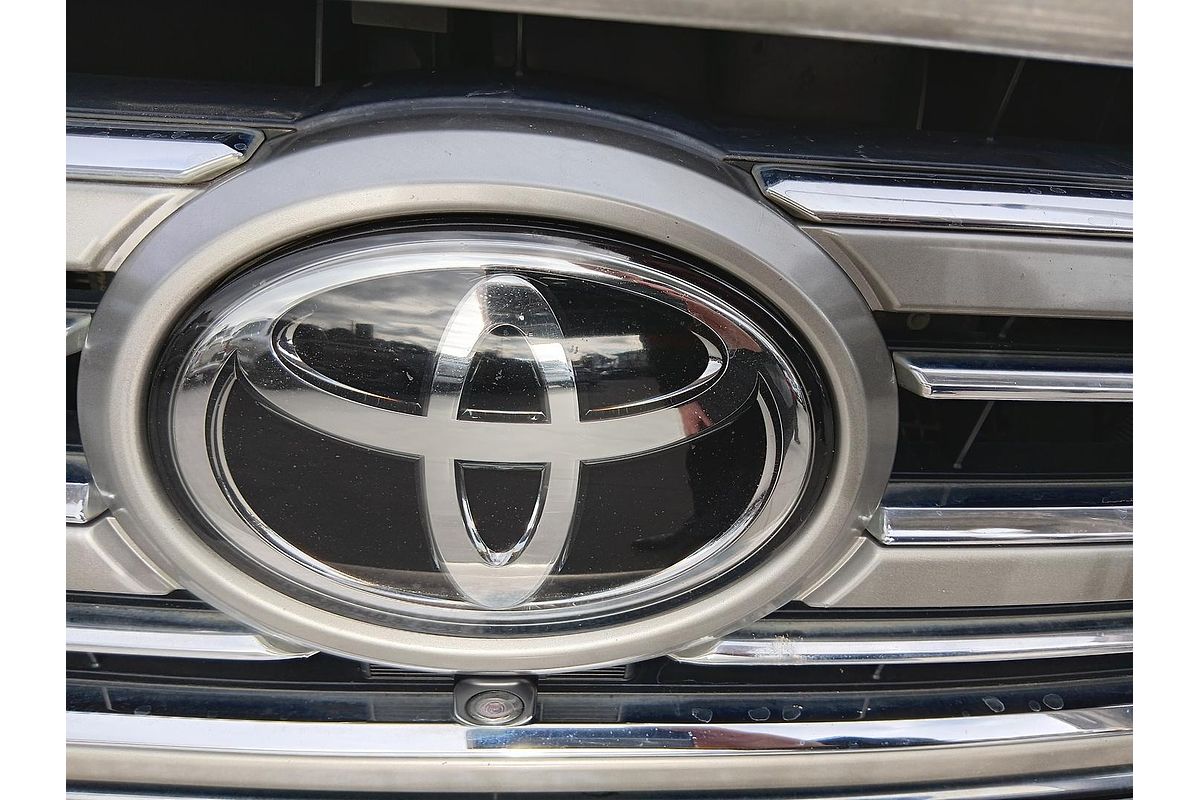 2015 Toyota Landcruiser Sahara VDJ200R