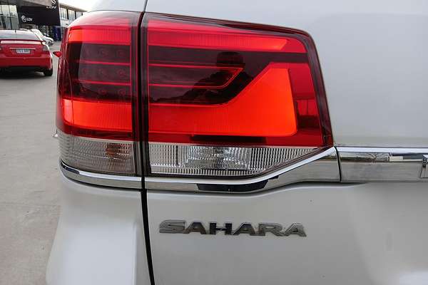 2015 Toyota Landcruiser Sahara VDJ200R