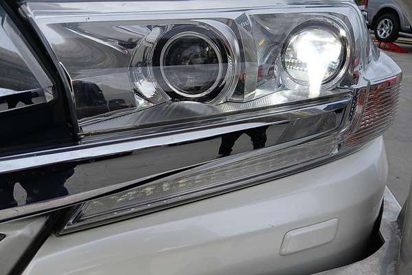 2015 Toyota Landcruiser Sahara VDJ200R