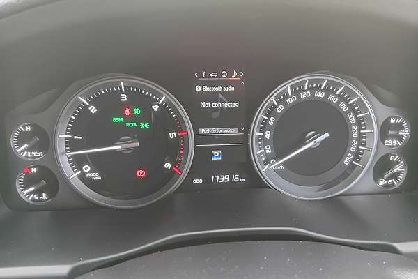 2015 Toyota Landcruiser Sahara VDJ200R