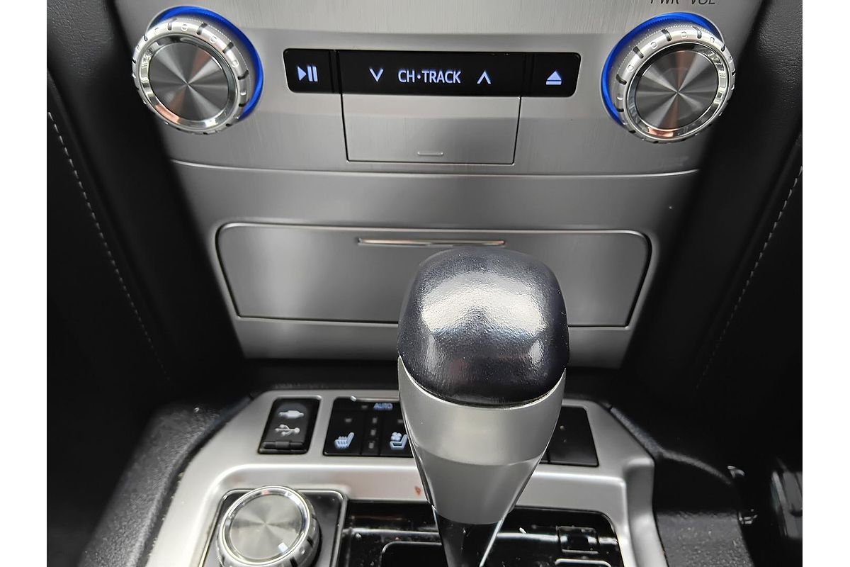 2015 Toyota Landcruiser Sahara VDJ200R