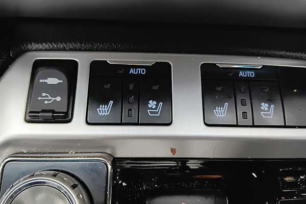 2015 Toyota Landcruiser Sahara VDJ200R