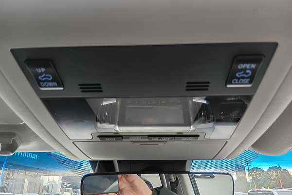 2015 Toyota Landcruiser Sahara VDJ200R