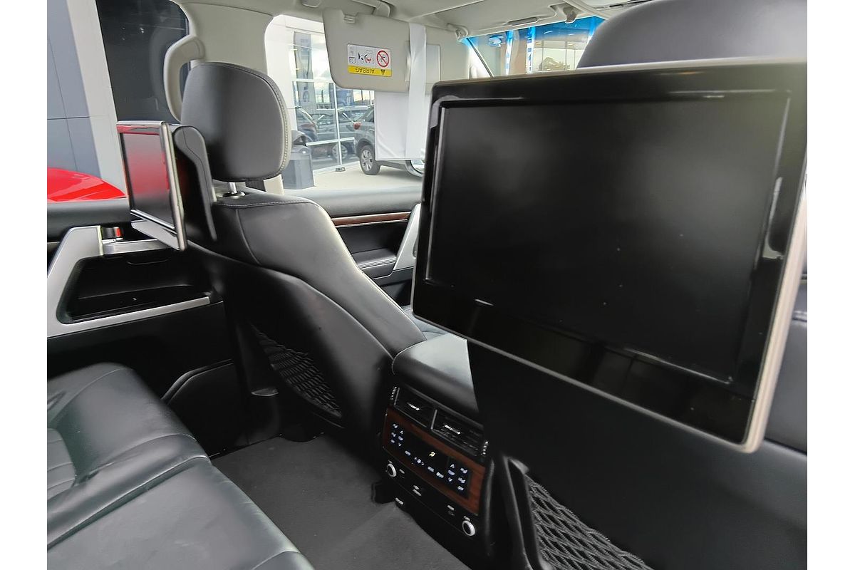 2015 Toyota Landcruiser Sahara VDJ200R