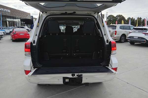 2015 Toyota Landcruiser Sahara VDJ200R