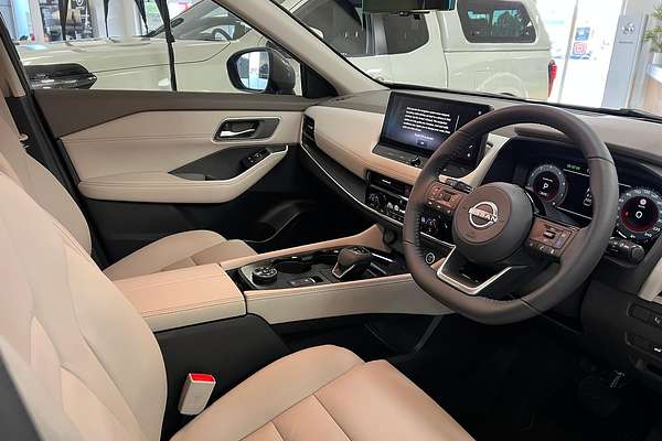2025 Nissan X-TRAIL Ti T33