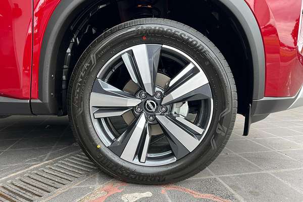 2025 Nissan X-TRAIL Ti T33