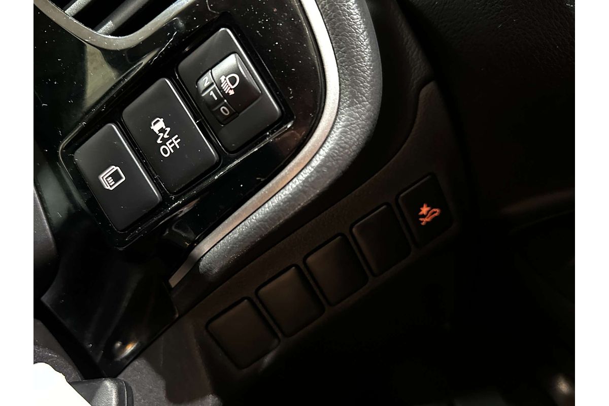 2020 Mitsubishi Outlander ES ZL