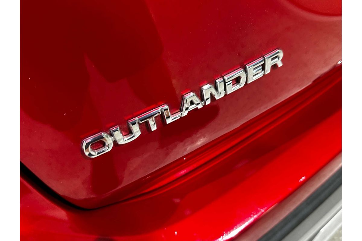 2020 Mitsubishi Outlander ES ZL