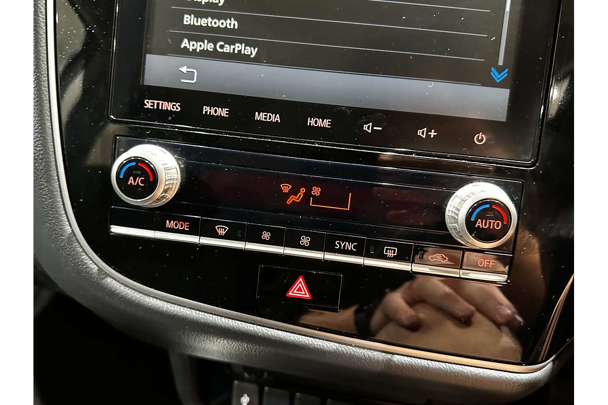 2020 Mitsubishi Outlander ES ZL