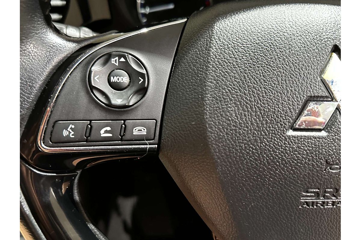 2020 Mitsubishi Outlander ES ZL