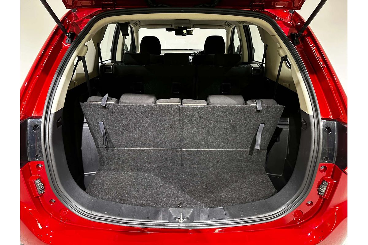 2020 Mitsubishi Outlander ES ZL