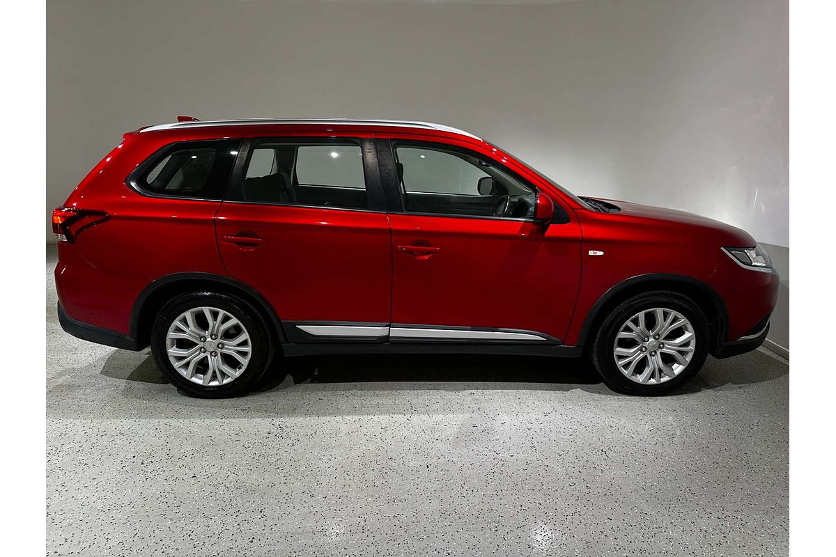 2020 Mitsubishi Outlander ES ZL
