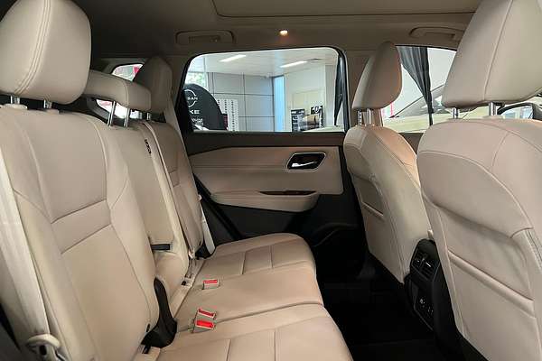 2025 Nissan X-TRAIL Ti T33