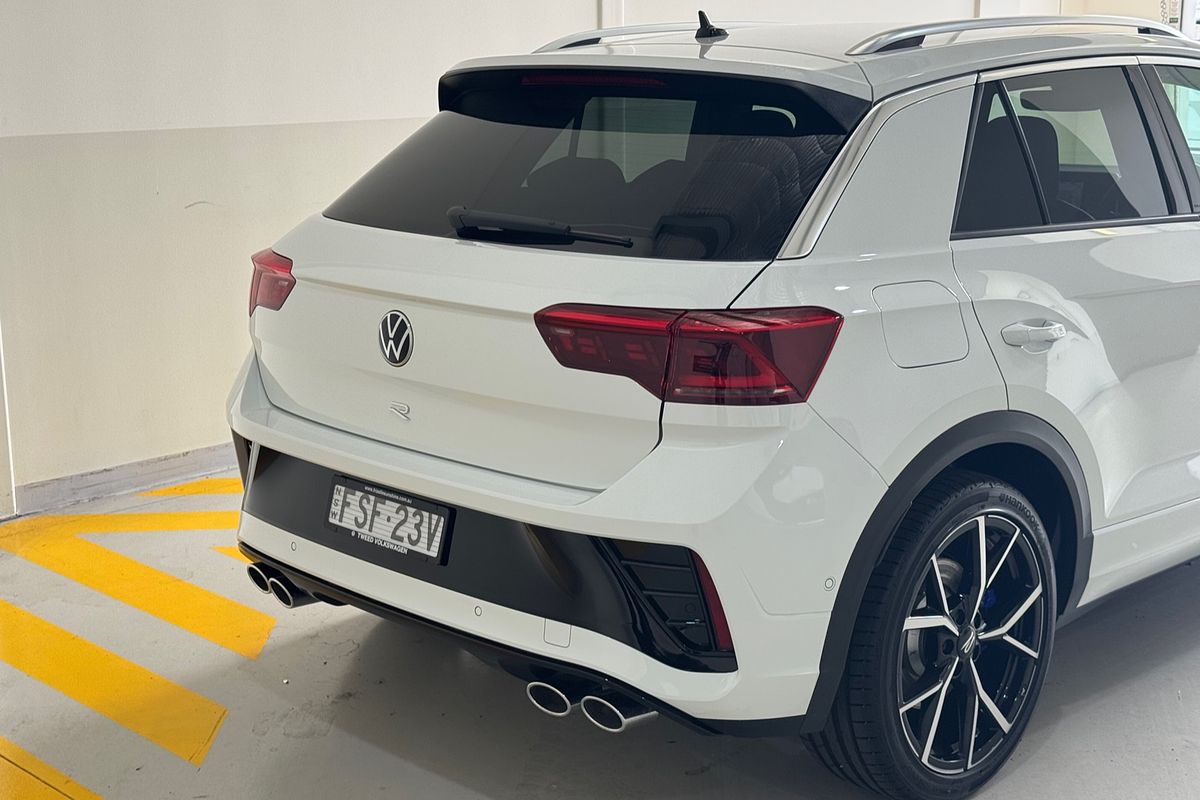 2025 Volkswagen T-Roc R D11