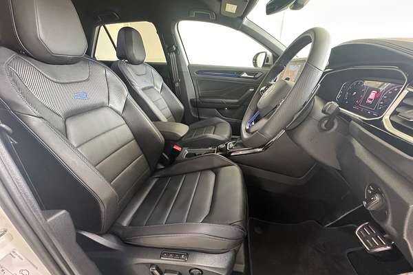 2025 Volkswagen T-Roc R D11
