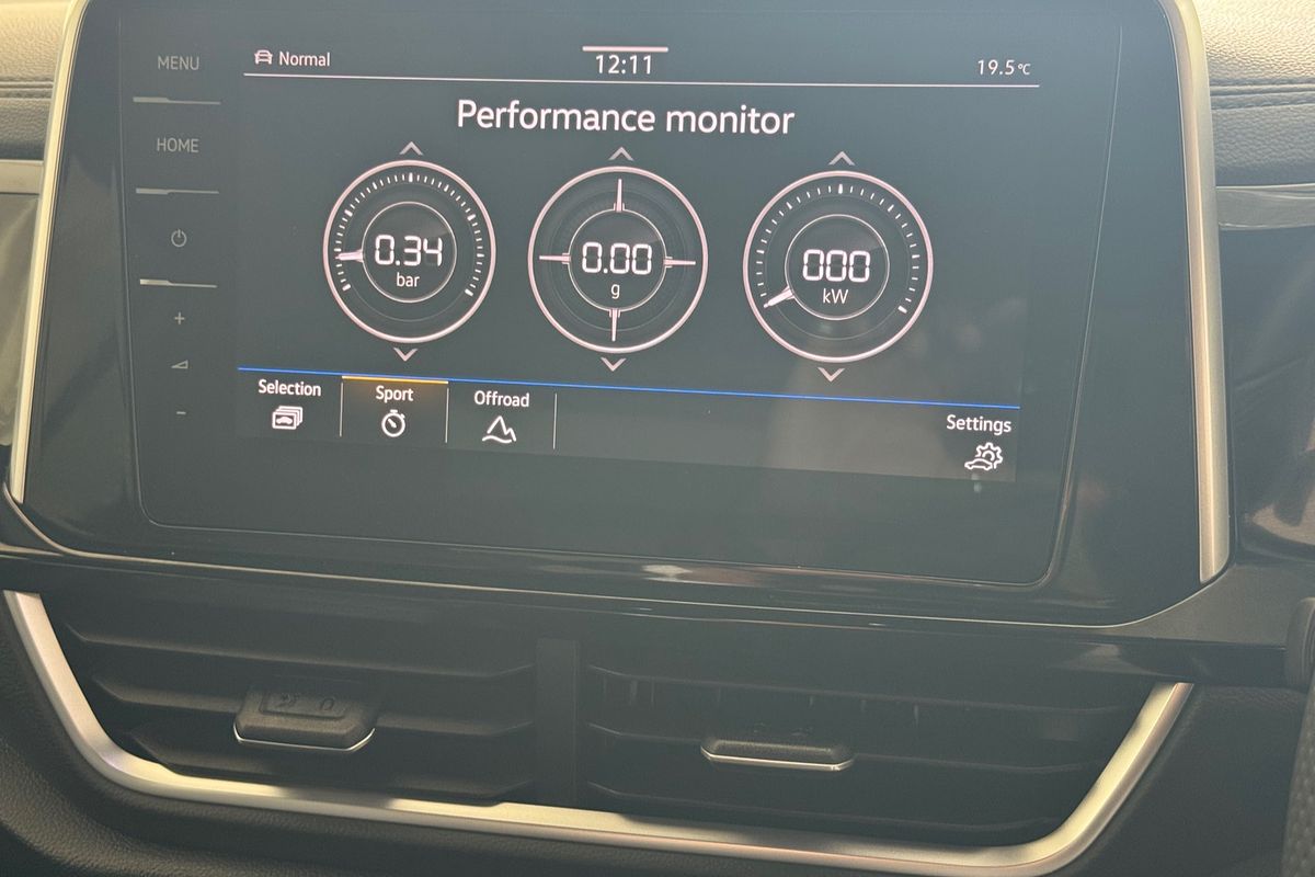 2025 Volkswagen T-Roc R D11