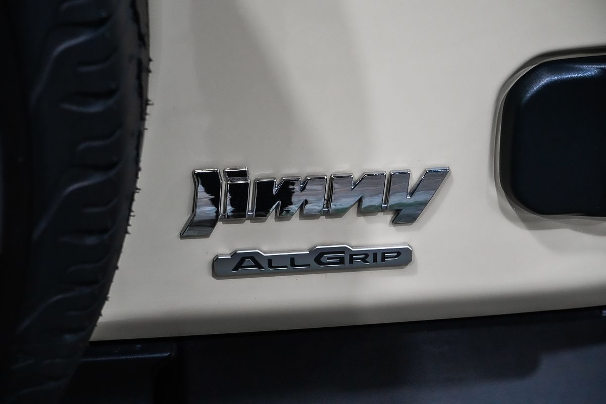 2024 Suzuki Jimny GLX GJ