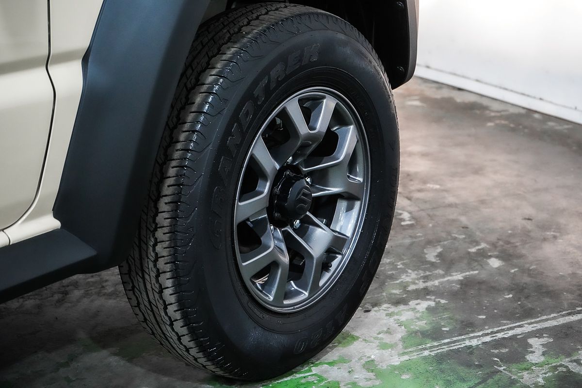 2024 Suzuki Jimny GLX GJ