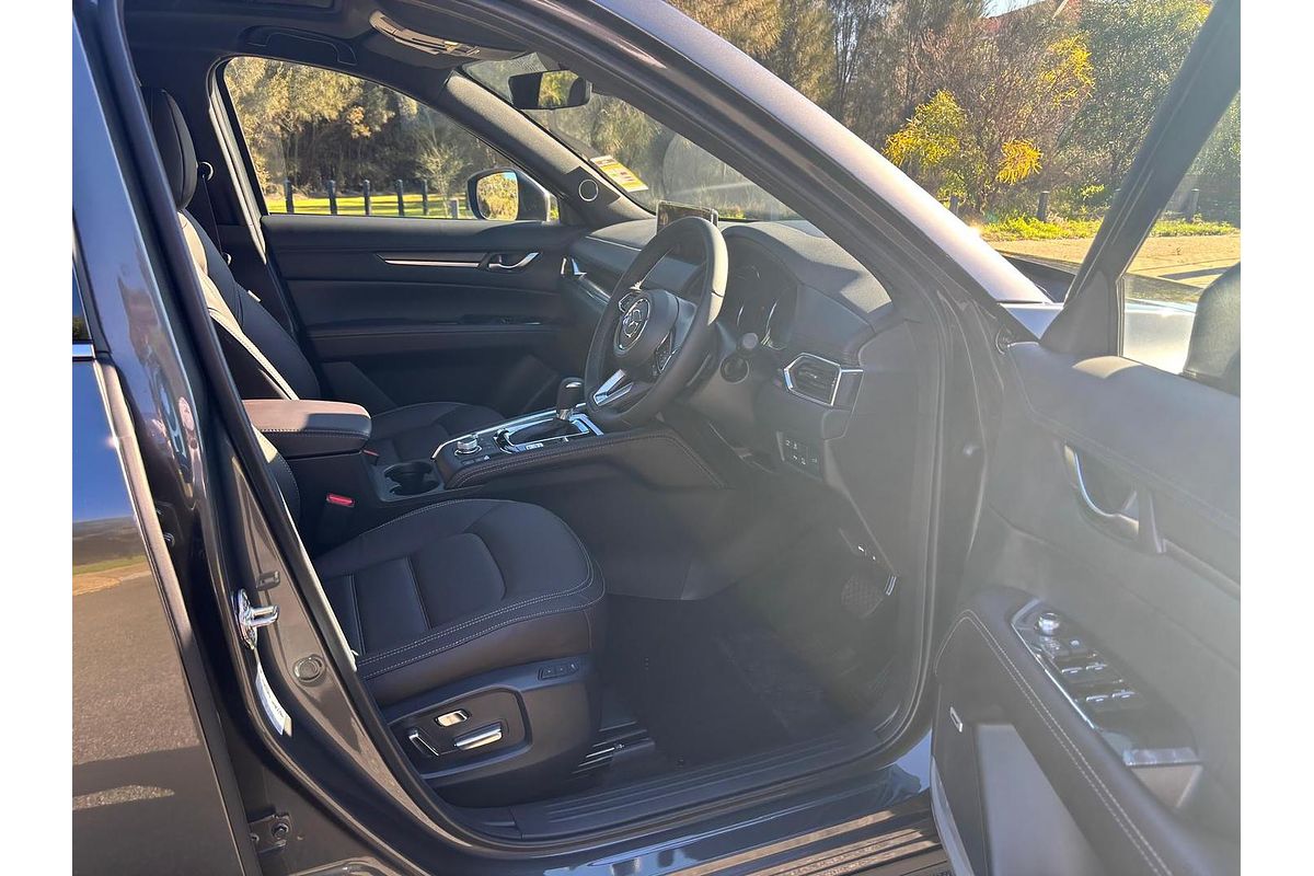 2025 Mazda CX-5 G35 Akera KF Series