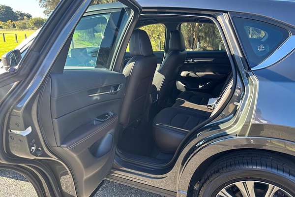 2025 Mazda CX-5 G35 Akera KF Series