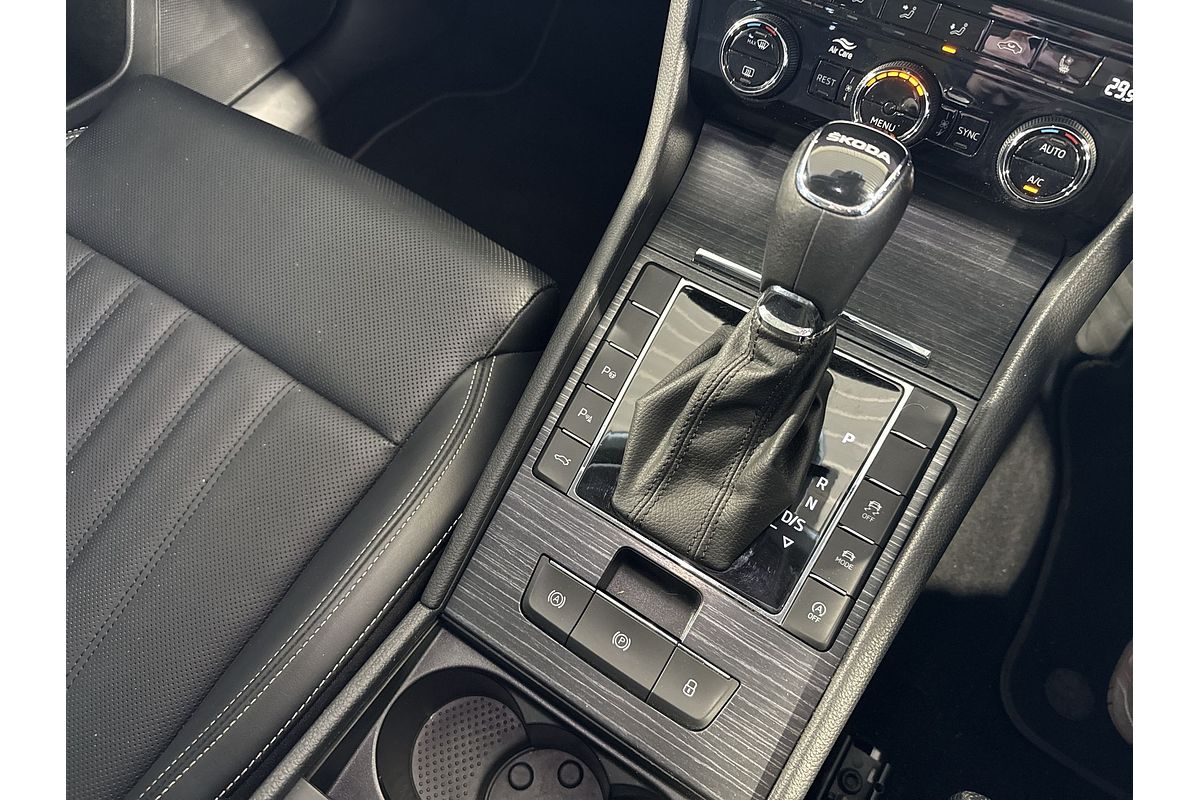2022 SKODA Superb 162TSI Style NP