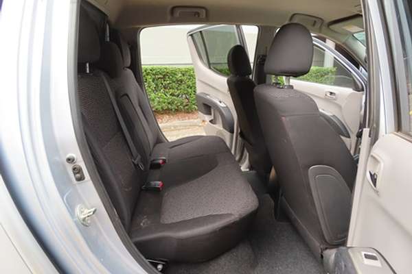 2013 Mitsubishi Triton GLX-R MN 4X4